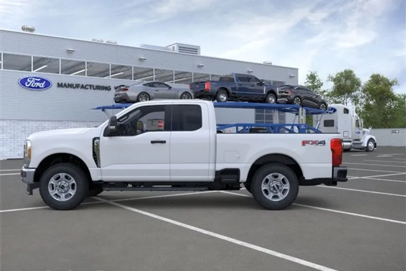 2026 Ford F-350 XLT photo 1