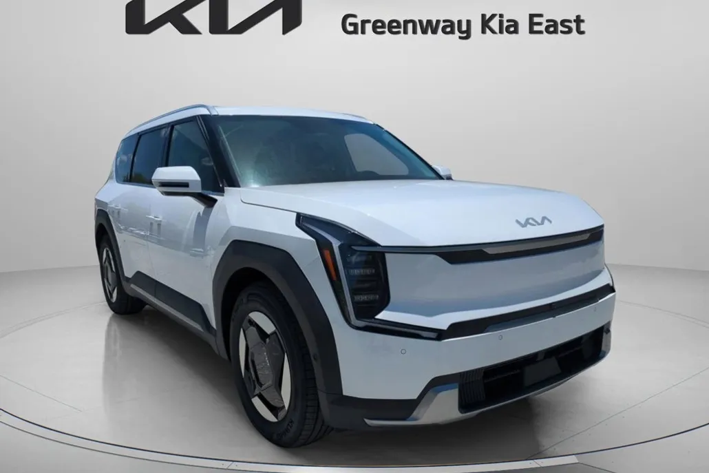 2026 Kia EV9 Wind photo 1