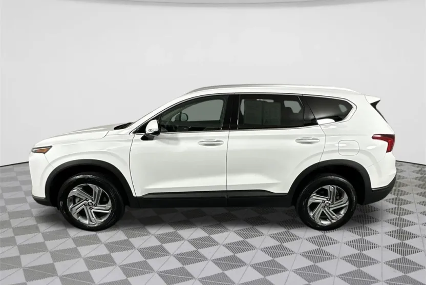 2023 Hyundai Santa Fe SEL photo 1