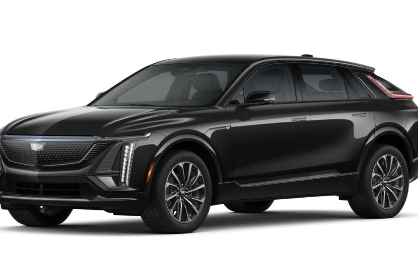 2025 Cadillac Lyriq Sport photo 1