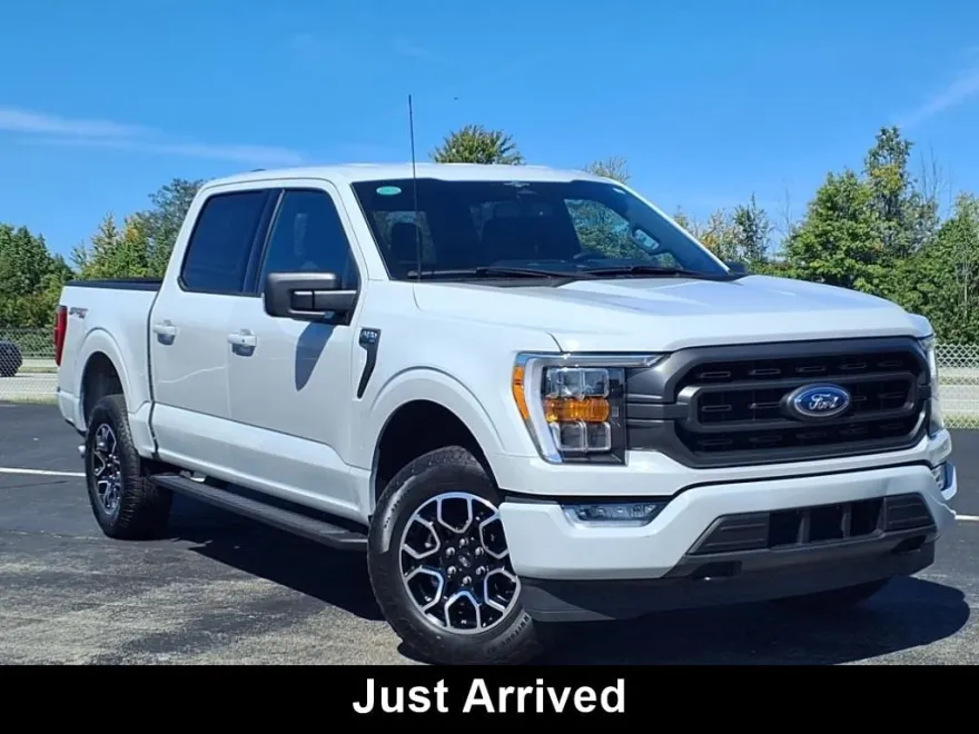 2023 Ford F-150 XL photo 1
