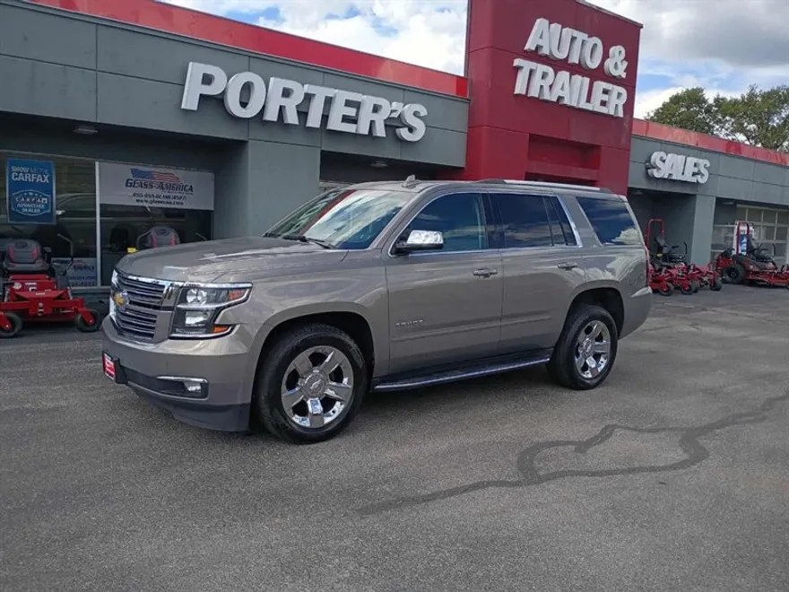 2017 Chevrolet Tahoe Premier photo 1