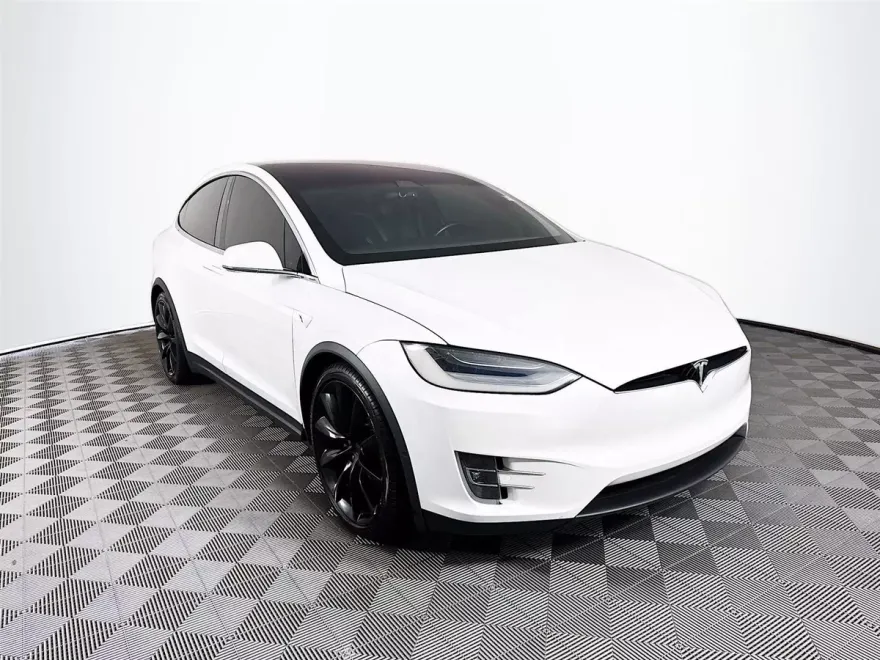 2020 Tesla Model X Long Range photo 1