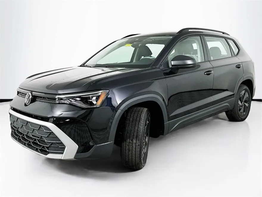 2025 Volkswagen Taos S photo 1
