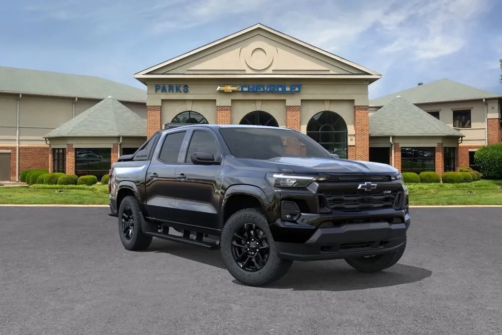 2025 Chevrolet Colorado Z71 photo 1