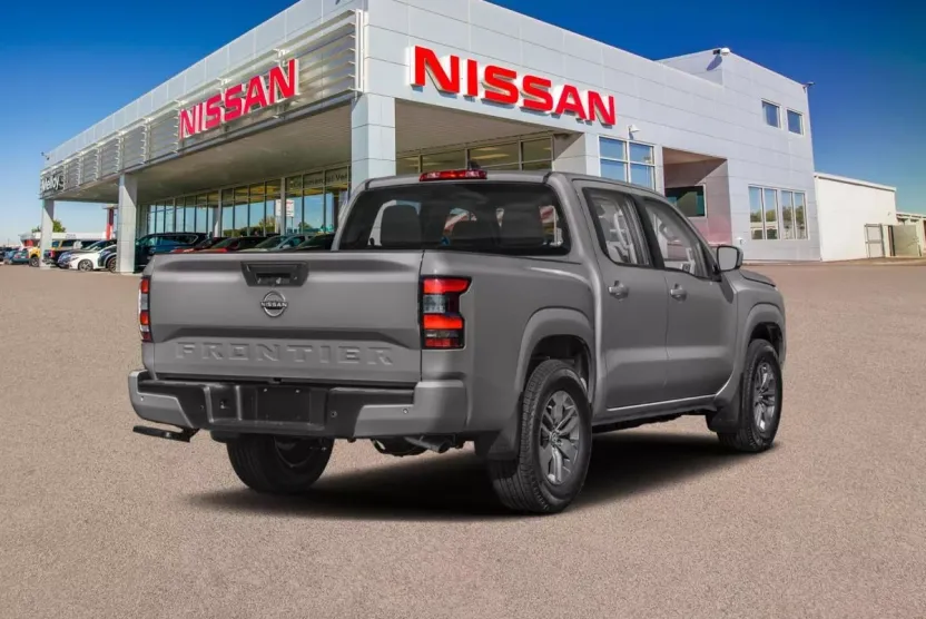2026 Nissan Frontier Crew Cab SV photo 1