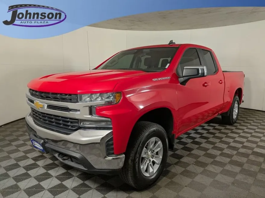 2020 Chevrolet Silverado 1500 LT photo 1
