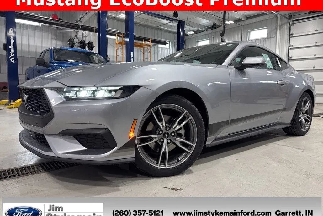 2025 Ford Mustang EcoBoost Premium photo 1