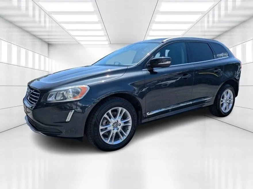 2015 Volvo XC60 T5 Drive-E Premier photo 1