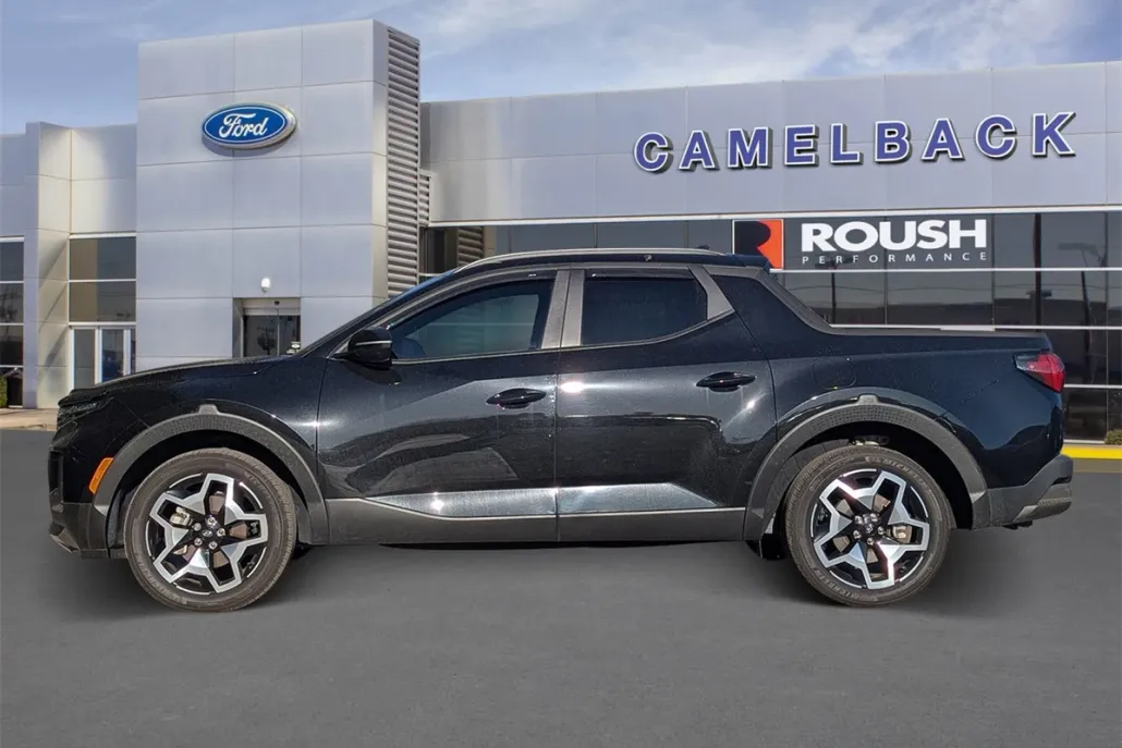 2024 Hyundai Santa Cruz Limited photo 1