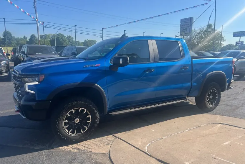 2022 Chevrolet Silverado 1500 ZR2 photo 1