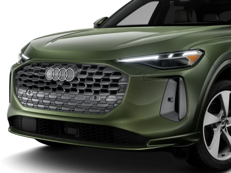 2025 Audi Q5 Premium Plus photo 1