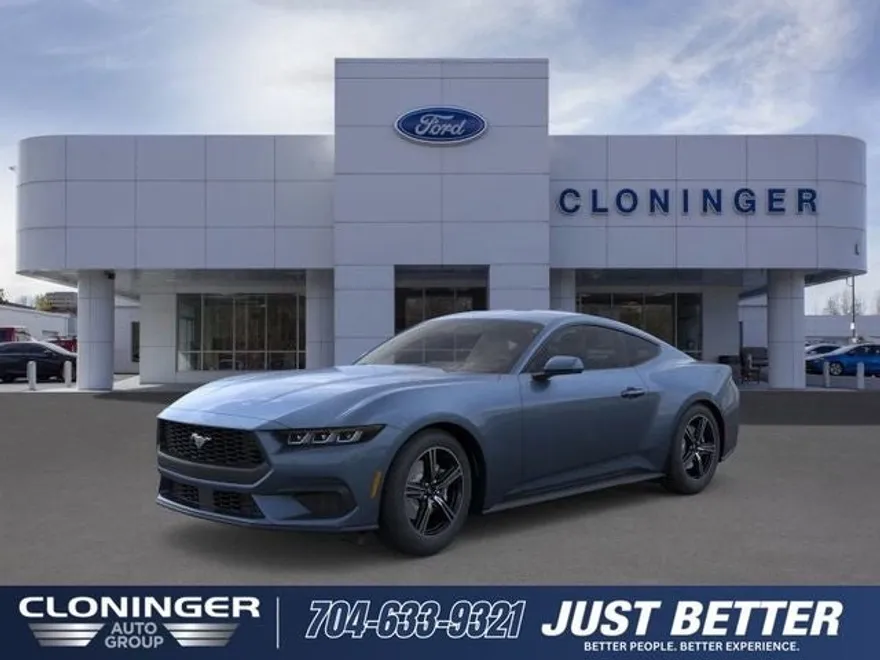 2025 Ford Mustang EcoBoost photo 1