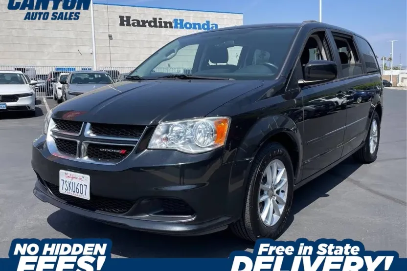 2016 Dodge Grand Caravan SXT photo 1