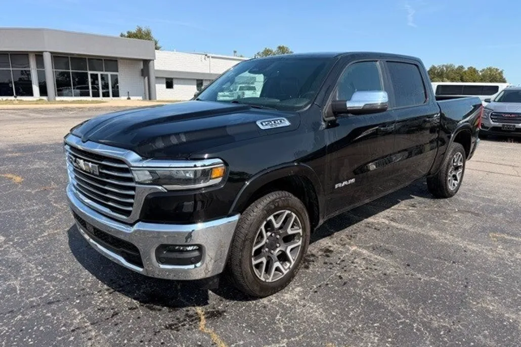 2025 Ram 1500 Laramie photo 1