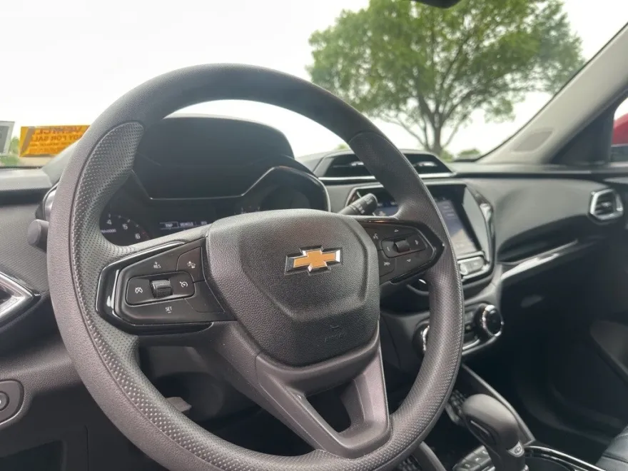 2021 Chevrolet Trailblazer LT photo 1