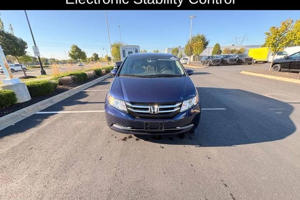 2015 Honda Odyssey EX photo 1