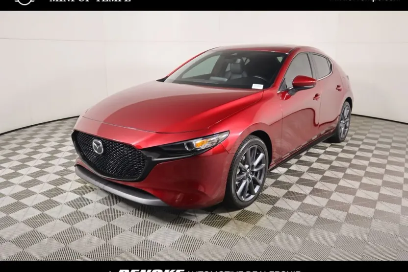 2023 Mazda Mazda3 2.5 s Preferred photo 1