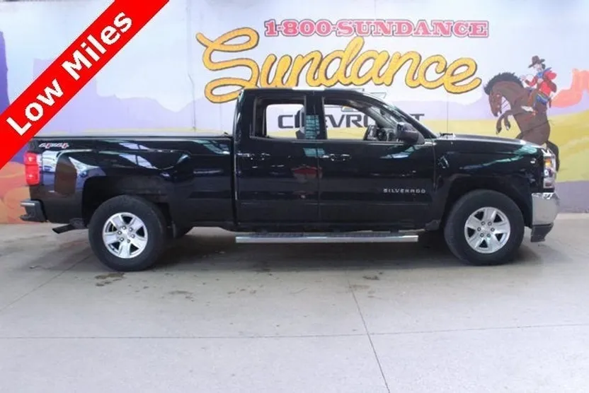 2016 Chevrolet Silverado 1500 LT photo 1