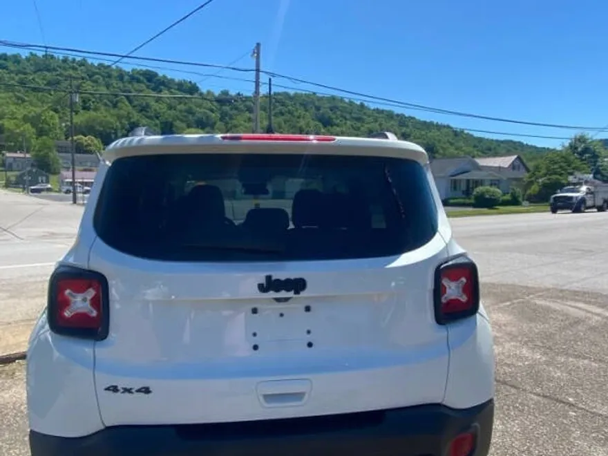 2020 Jeep Renegade Sport photo 1