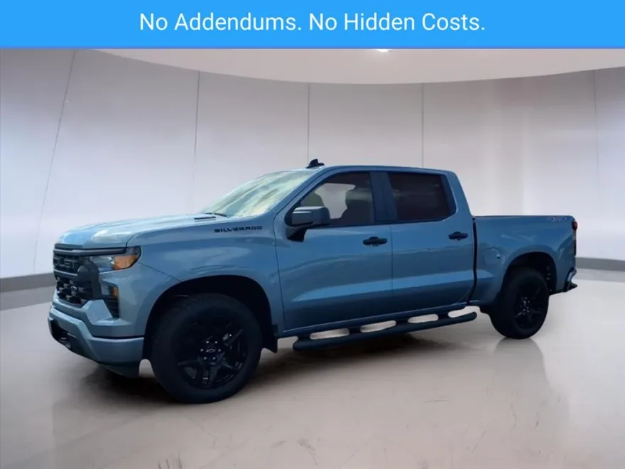 2026 Chevrolet Silverado 1500 Custom photo 1