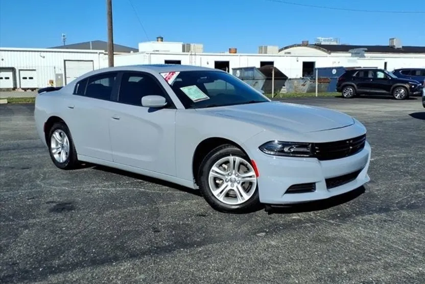 2020 Dodge Charger SXT photo 1