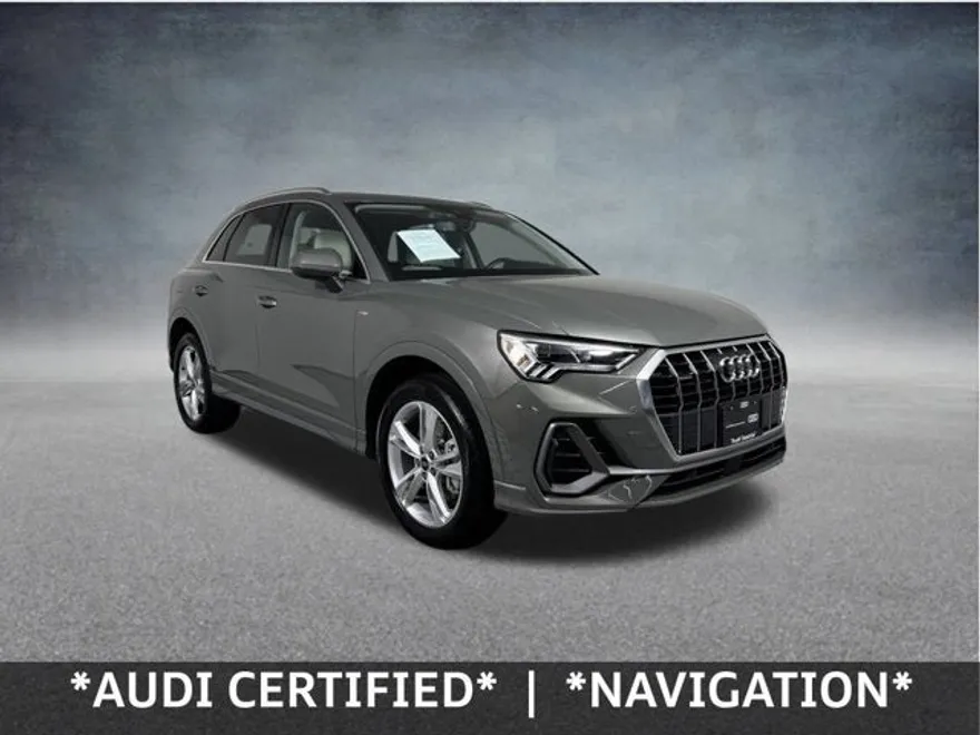 2024 Audi Q3 S line Premium Plus photo 1