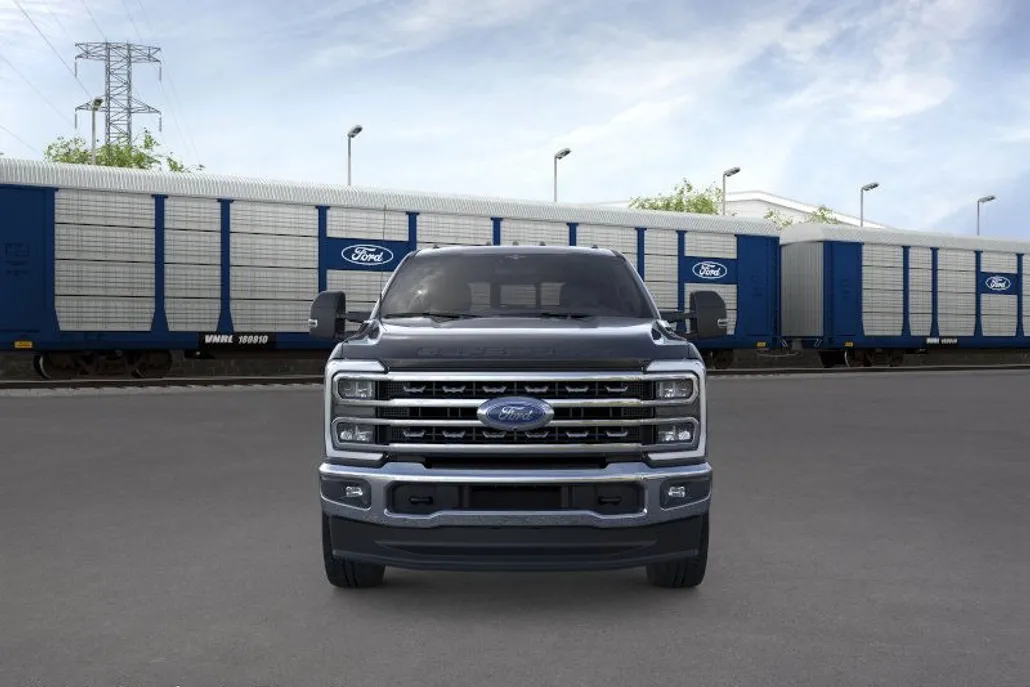 2026 Ford F-350 XLT photo 1