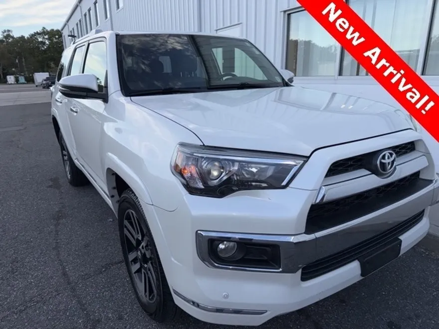 2018 Toyota 4Runner Limited photo 1