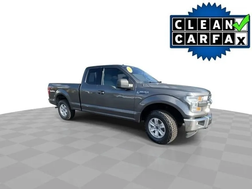 2017 Ford F-150 XLT photo 1
