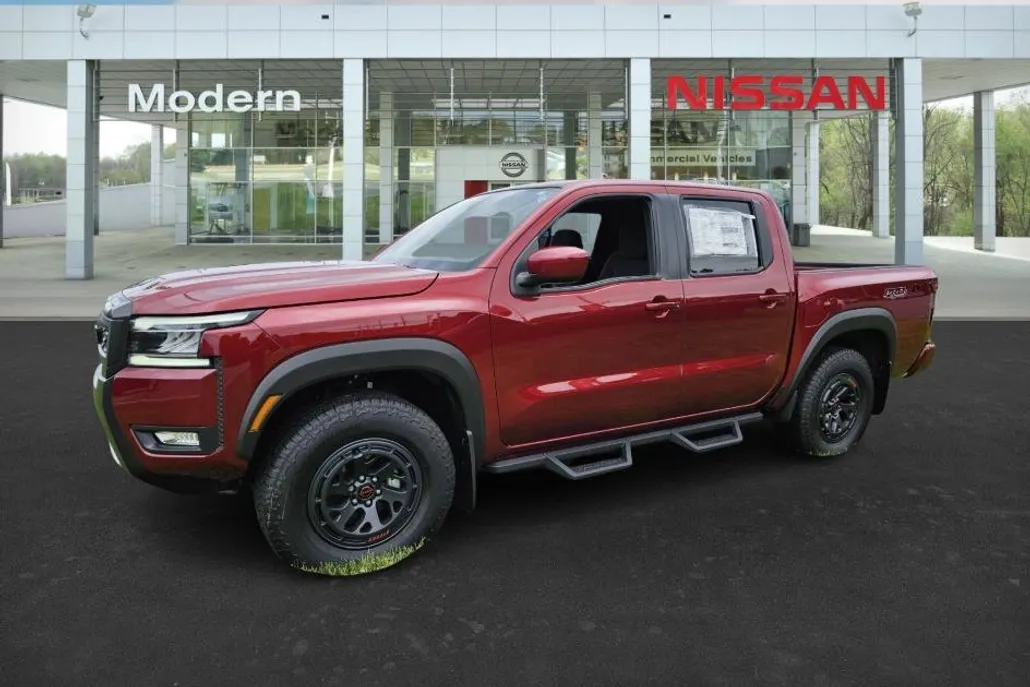 2025 Nissan Frontier PRO-4X photo 1