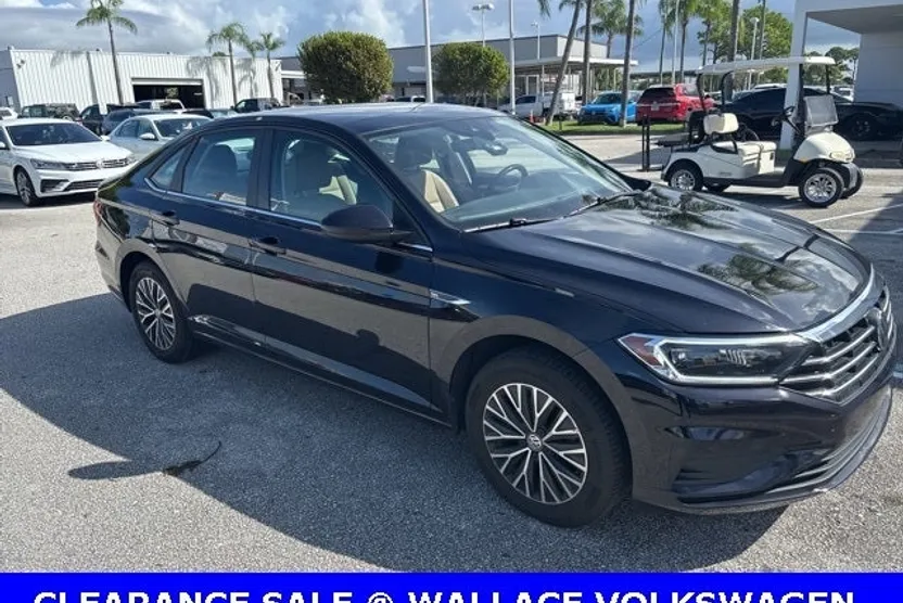 2019 Volkswagen Jetta SEL photo 1