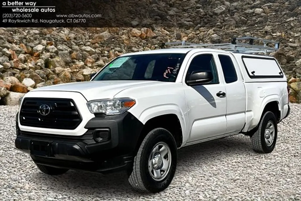2019 Toyota Tacoma SR5 photo 1