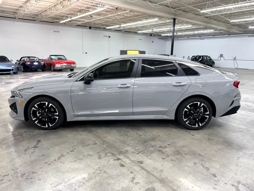2023 Kia K5 GT-Line photo 12