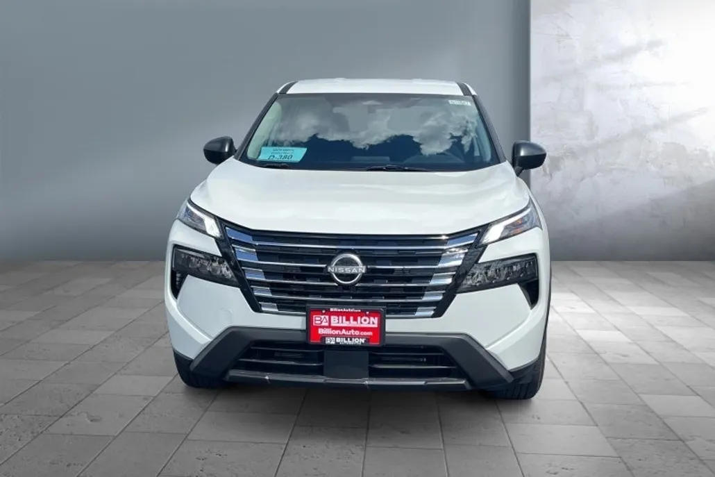2026 Nissan Rogue S photo 1