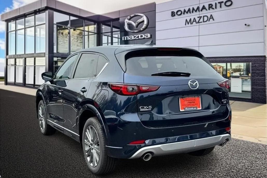 2025 Mazda CX-5 2.5 Turbo Signature photo 1