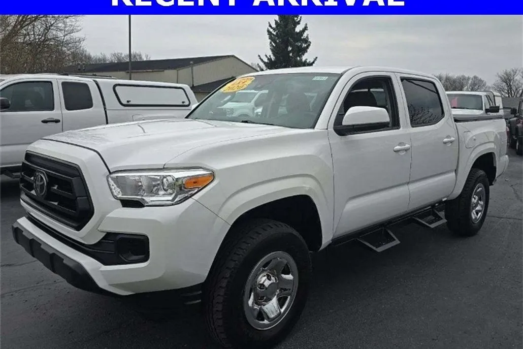 2020 Toyota Tacoma TRD Off-Road photo 1