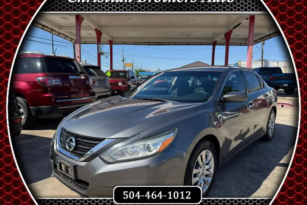 2017 Nissan Altima 2.5 S photo 1