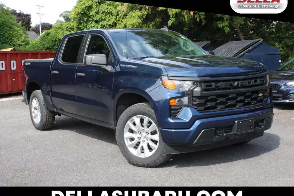 2022 Chevrolet Silverado 1500 Custom photo 1