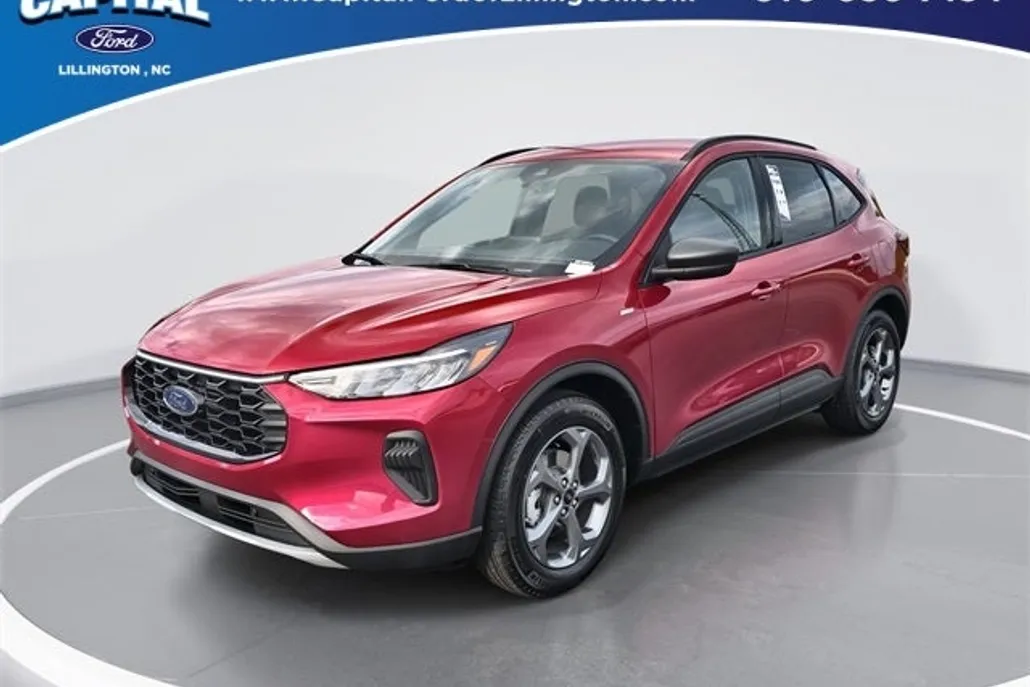 2025 Ford Escape ST-Line photo 1