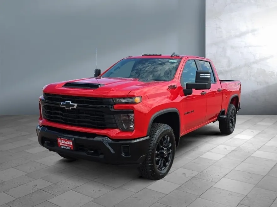 2025 Chevrolet Silverado 2500HD Custom photo 1