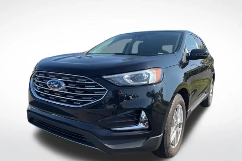 2022 Ford Edge SEL photo 1