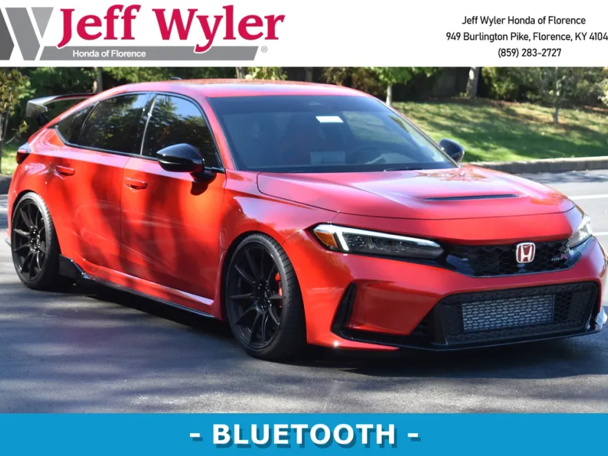 2024 Honda Civic Type R photo 1