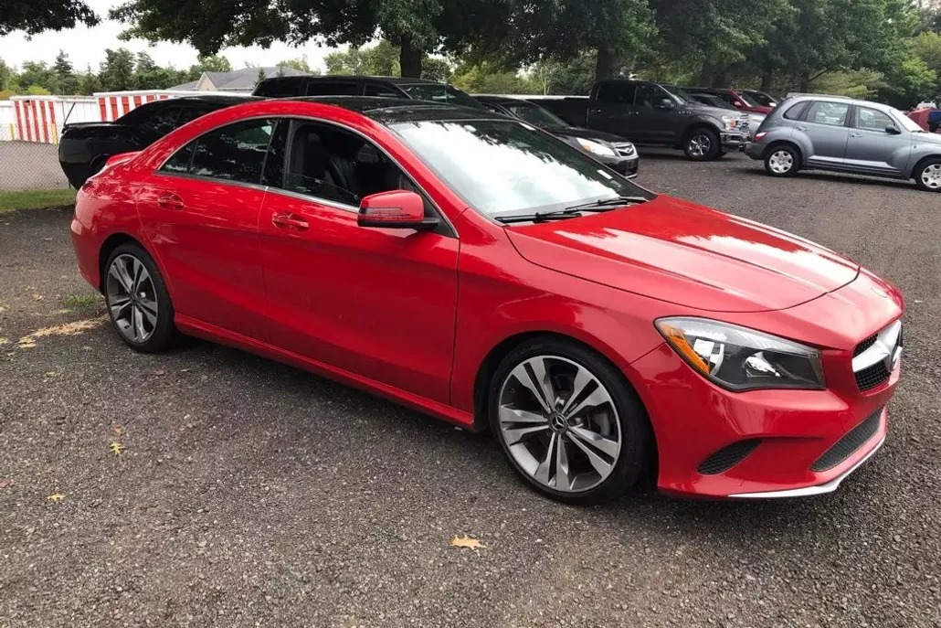 2019 Mercedes Benz CLA 250 4MATIC photo 1