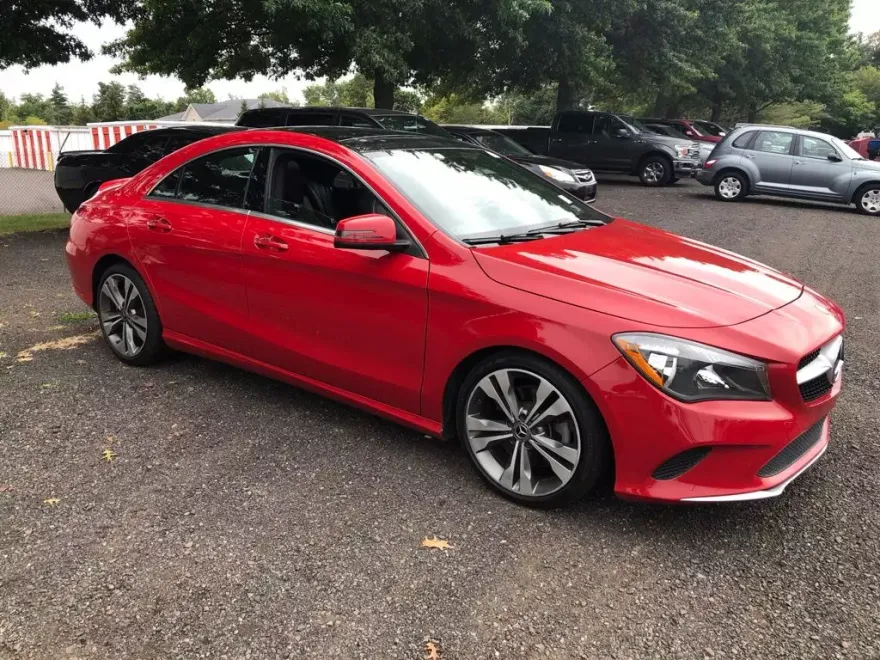 2019 Mercedes Benz CLA 250 4MATIC photo 1
