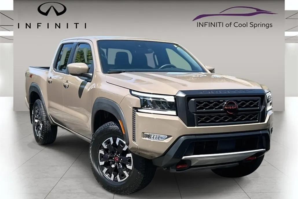 2024 Nissan Frontier PRO-4X photo 1
