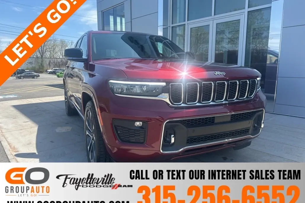 2023 Jeep Grand Cherokee Overland photo 1