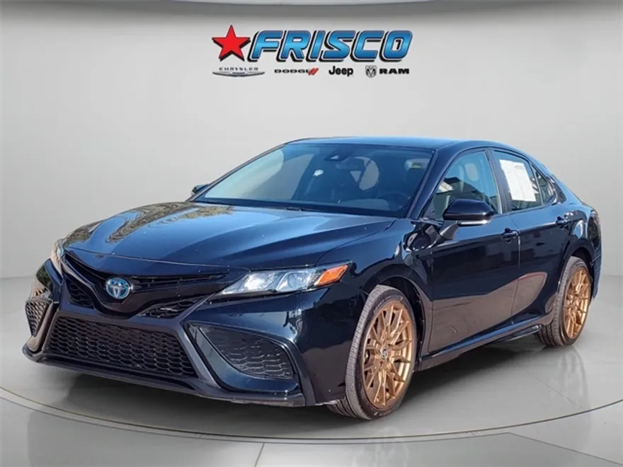 2023 Toyota Camry Hybrid SE photo 1
