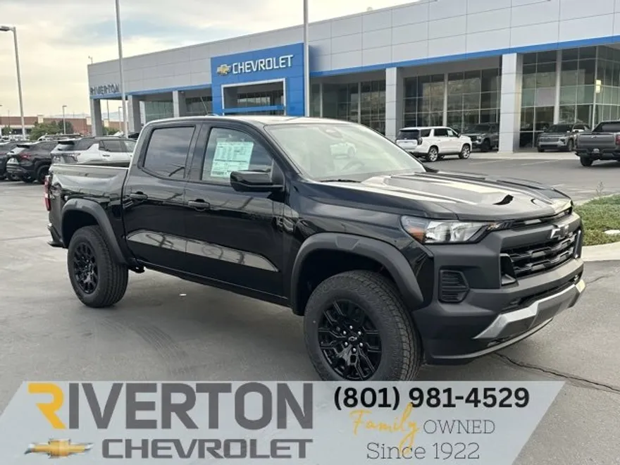 2026 Chevrolet Colorado Trail Boss photo 1