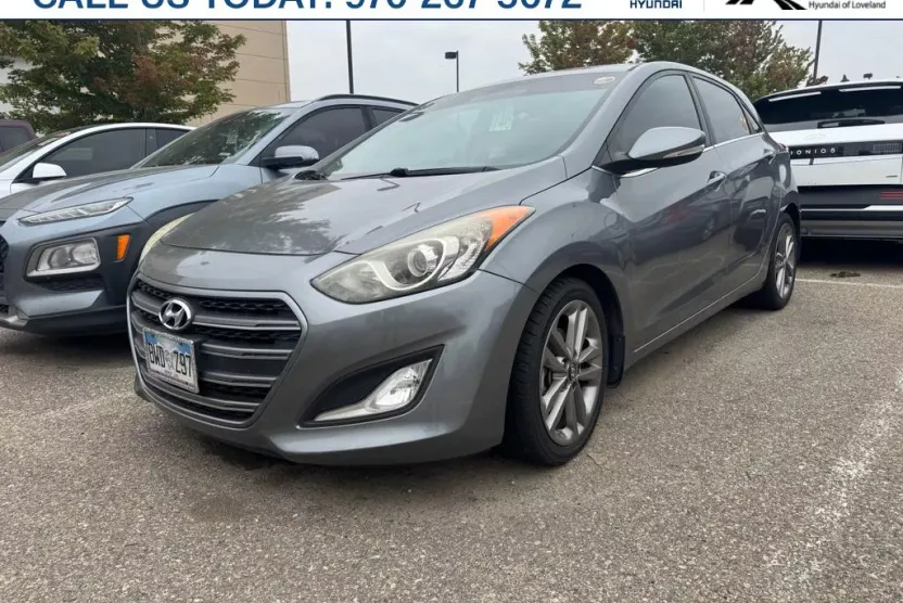 2016 Hyundai Elantra GT Base photo 1